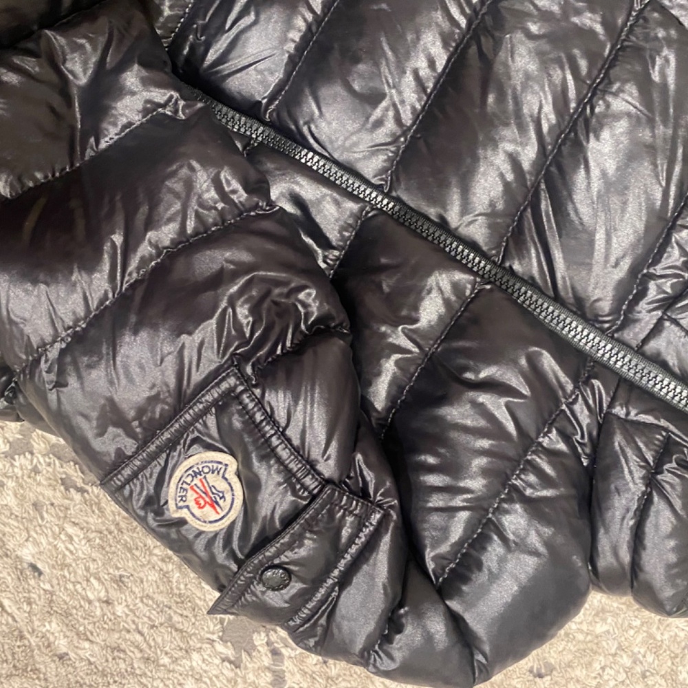 MONCLER - Picture 3 of 6